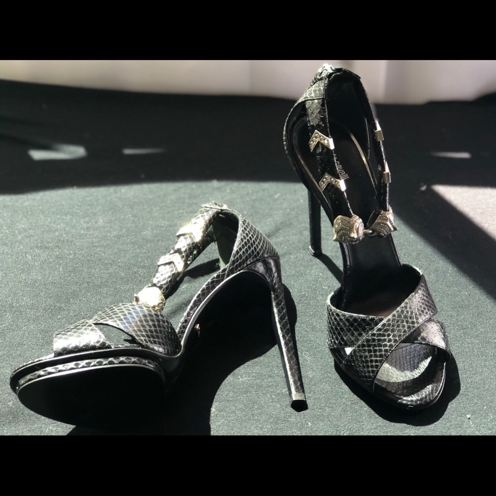 Roberto Cavalli. Sandals with jewel panther head.